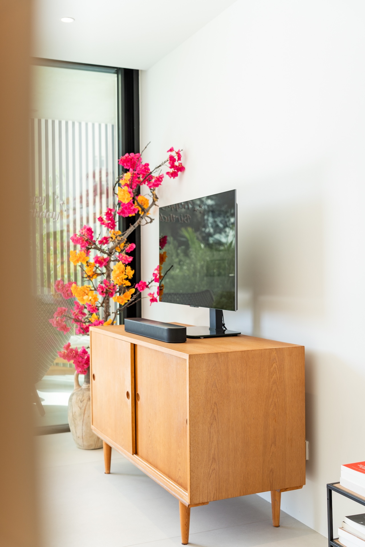 Resa Estates 3 slaapkamers Talamanca te koop sale Ibiza tv.jpg